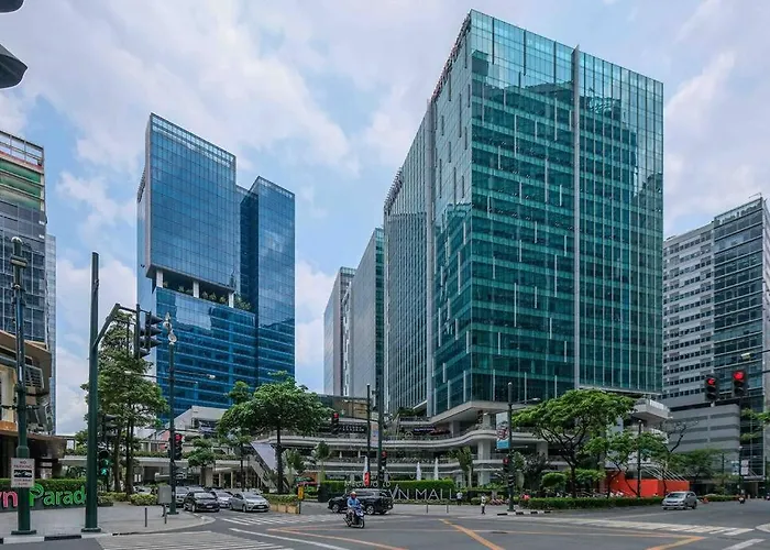 Apartment 1 Bedroom With Balcony In Uptown Bgc *